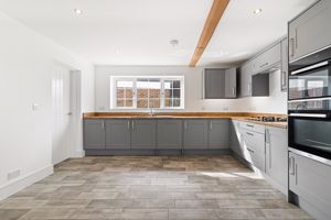 Kitchen/diner- click for photo gallery